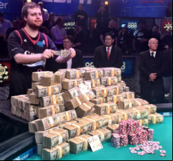 New WSOP Main Event champ Joe McKeehen shows off his gold bracelet on Tuesday night.